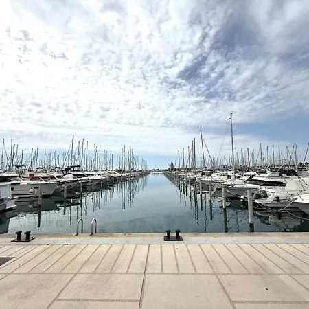 T2 Motte Ponant - Draps, Clim, Wifi & Terrasse *