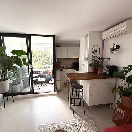 Lägenhet T2 Motte Ponant - Draps, Clim, Wifi & Terrasse *